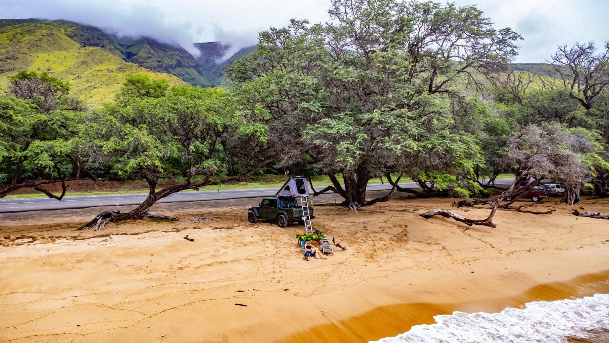 Campcar Maui Jeeps Suvs Hybrid Camper Van Rentals With Equipment And Travel Advice Кахулуи Экстерьер фото